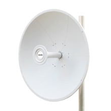 Antena parabólica de polaridad dual de 5 GHz y 30 dBi