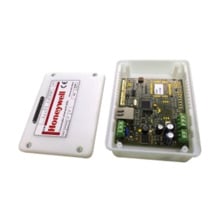 Notifier by Honeywell NOTIFIER-46 SMBT Caja plastica de superficie para UCIP y UCIP/GPRS